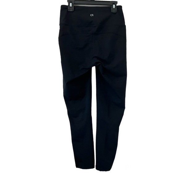Gap Fit Black Leggings - Picture 2 of 4